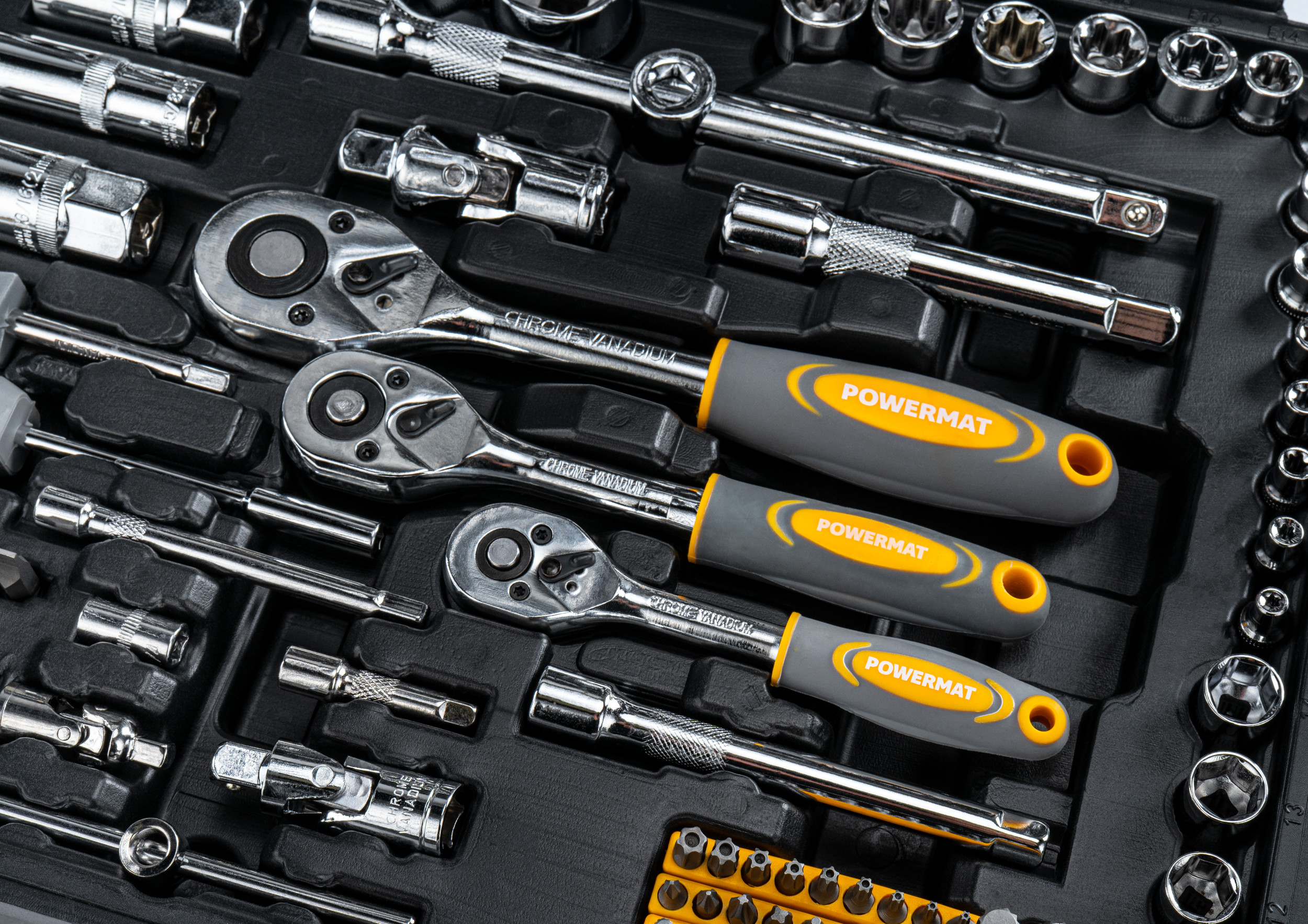 SADA NÁSTRČNÝCH KLÍČŮ 216ks 1/2" | 1/4" | 3/8" PM-ZKNB-216SU-PRO